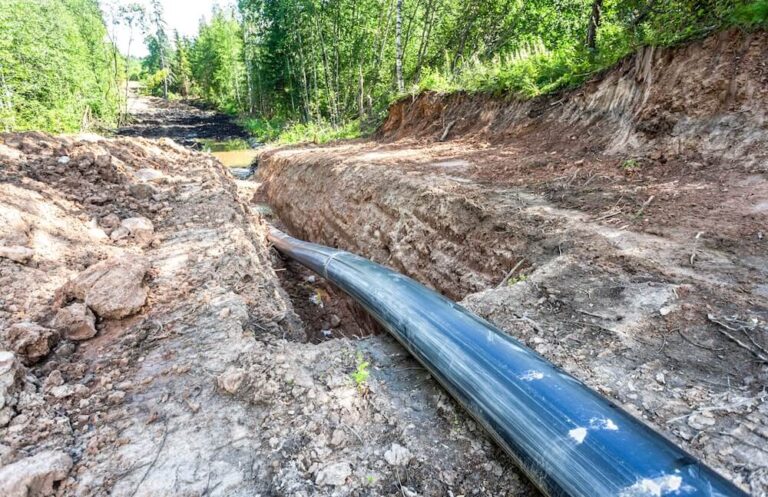 Benefits of HDPE Pipes in the Gas and Water Industry